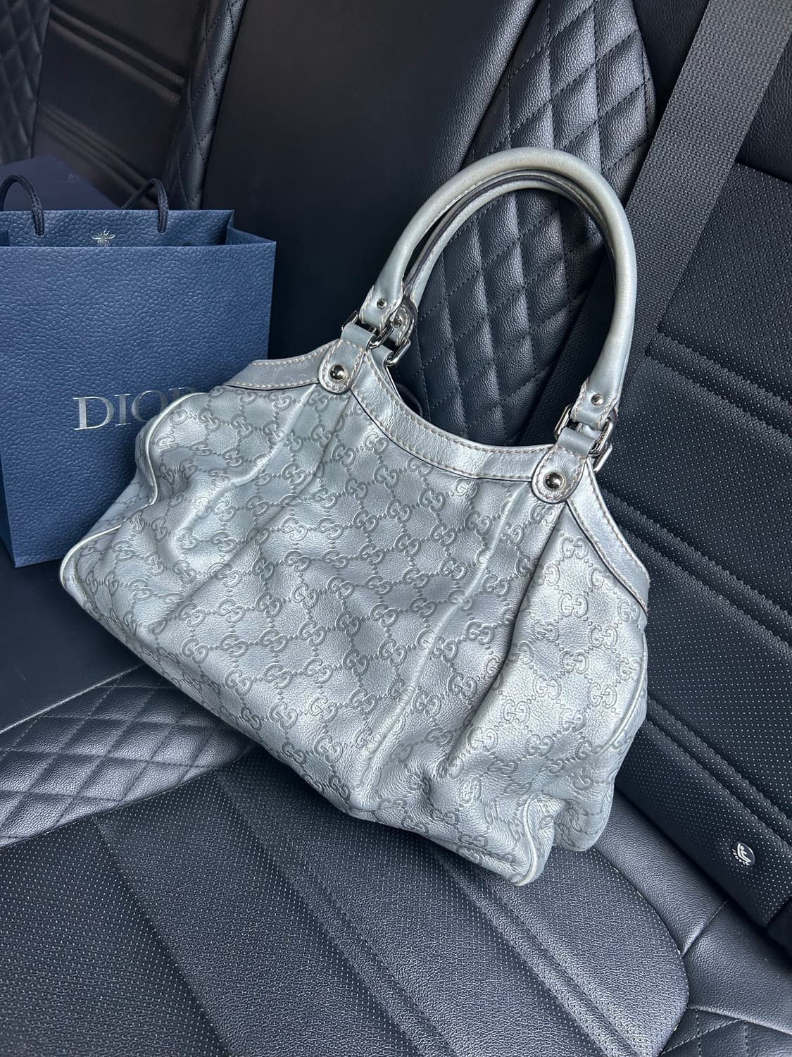 여름맞이☀️‼️)) 구찌 GG 모노그램 실버 빈티지 숄더백입니다 👜✨ 상품이미지3