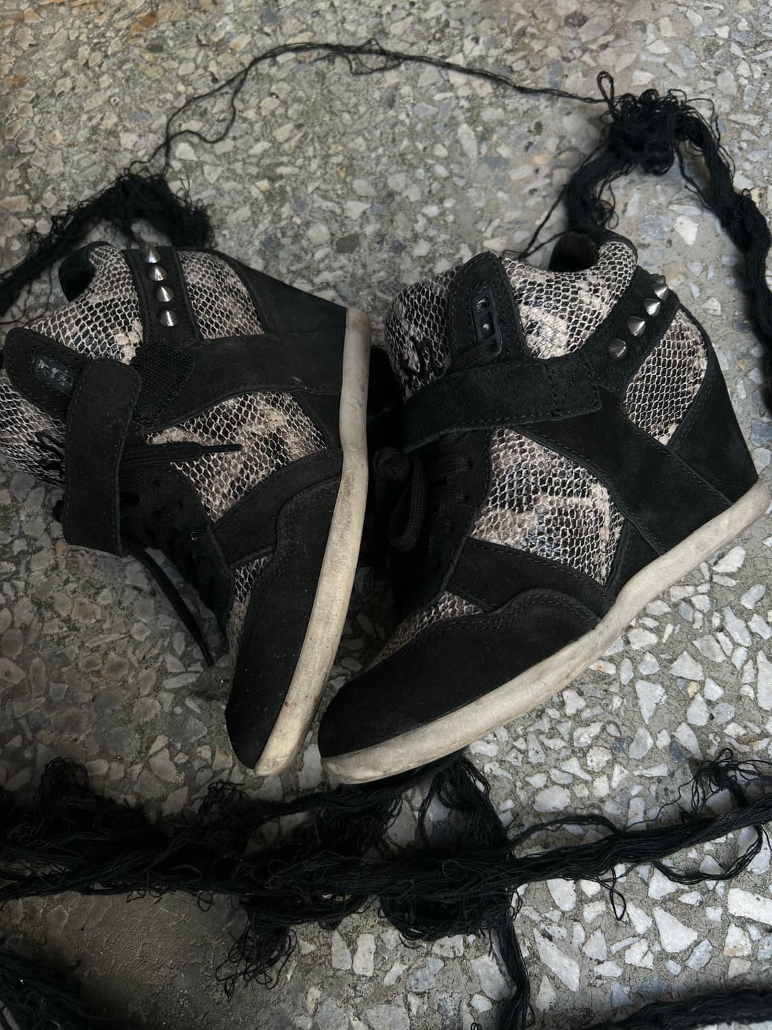 2000s ash 파이톤 스터드 하이탑 스니커즈 상품이미지3