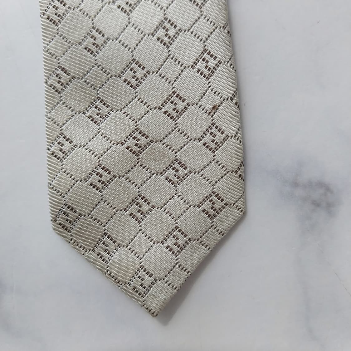 펜디 실크 아이보리 주카 패턴 넥타이 9.1cm A등급 K2347 상품이미지10