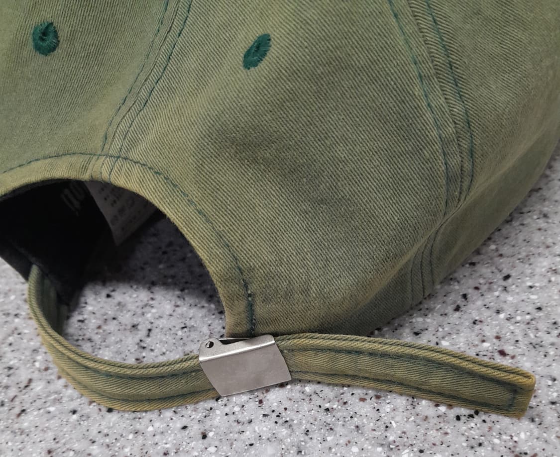 💥엘리오티 x 게스 빈티지워싱 볼캡 (카키)
 상품이미지5