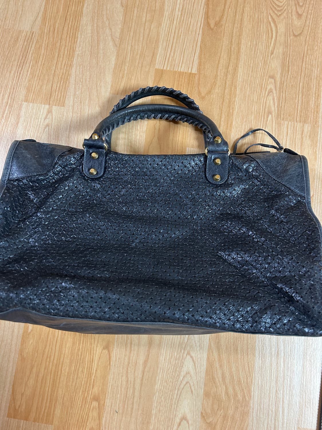 발렌시아가 모터백 상품이미지4