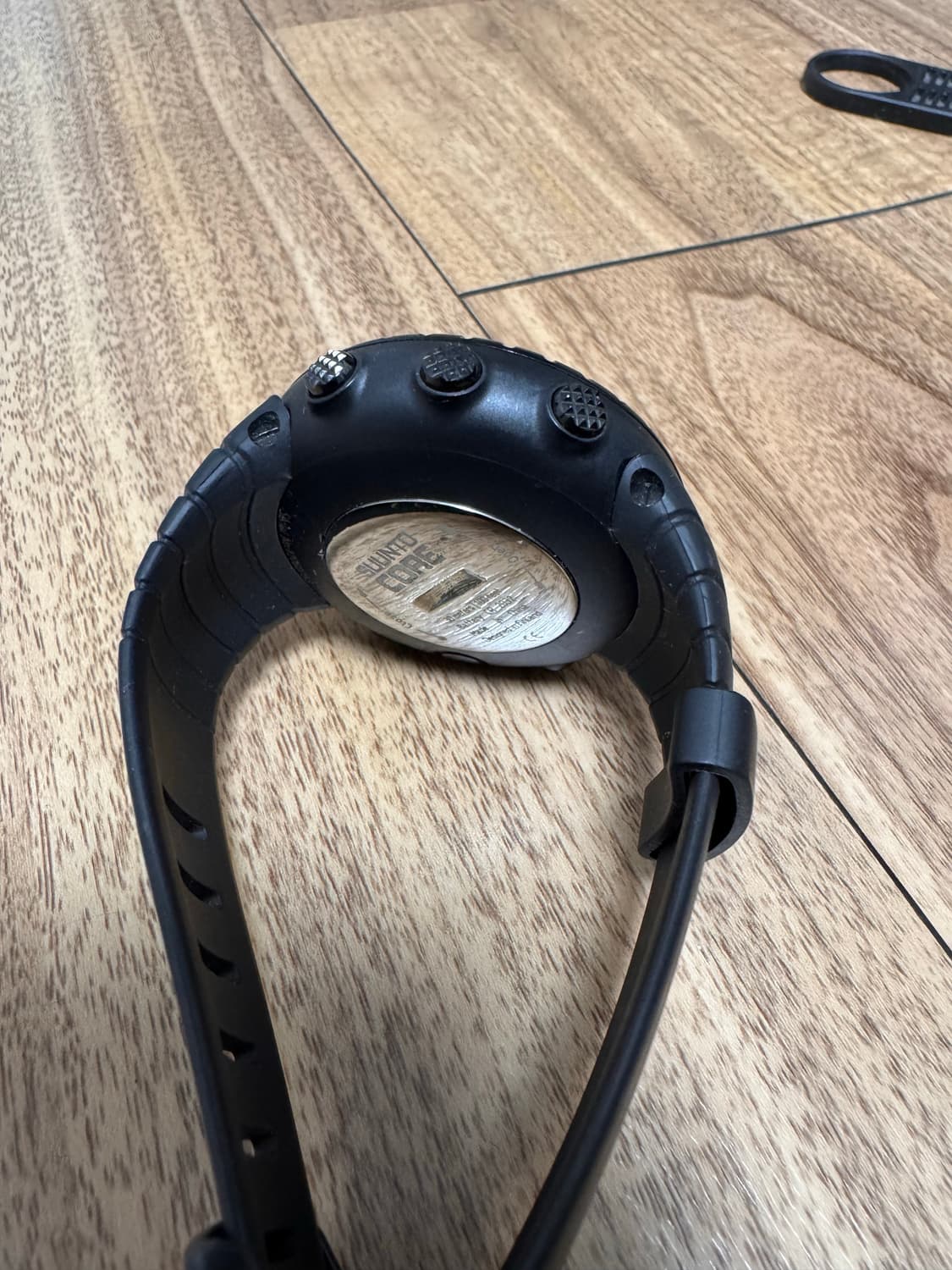 순토 올블랙 코어 상품이미지2