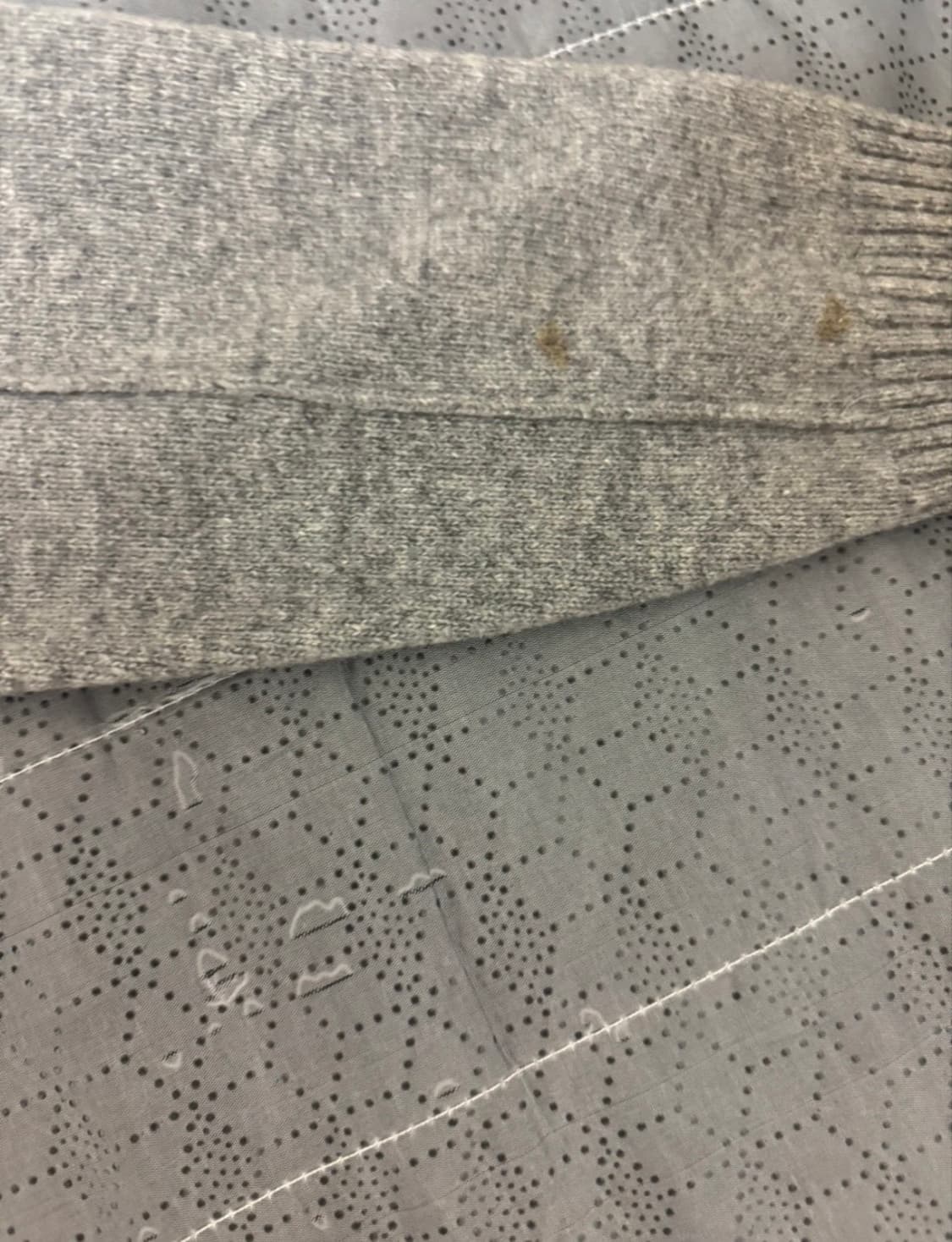 cp컴퍼니 렌즈 니트 반집업 상품이미지3