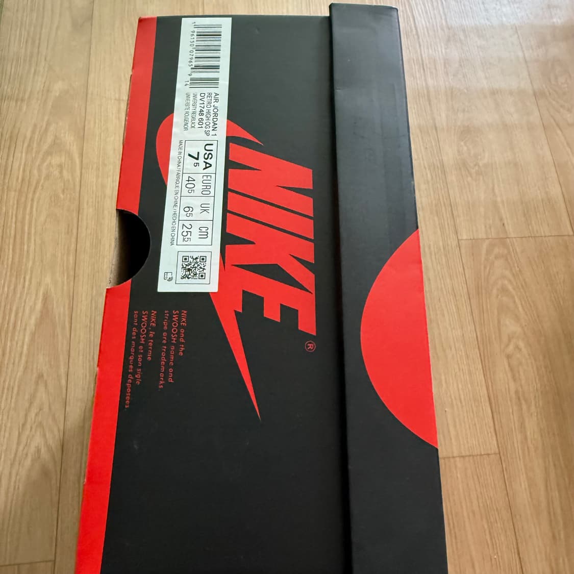 조던 1 레트로 하이 스파이더맨 넥스트 챕터 상품이미지3