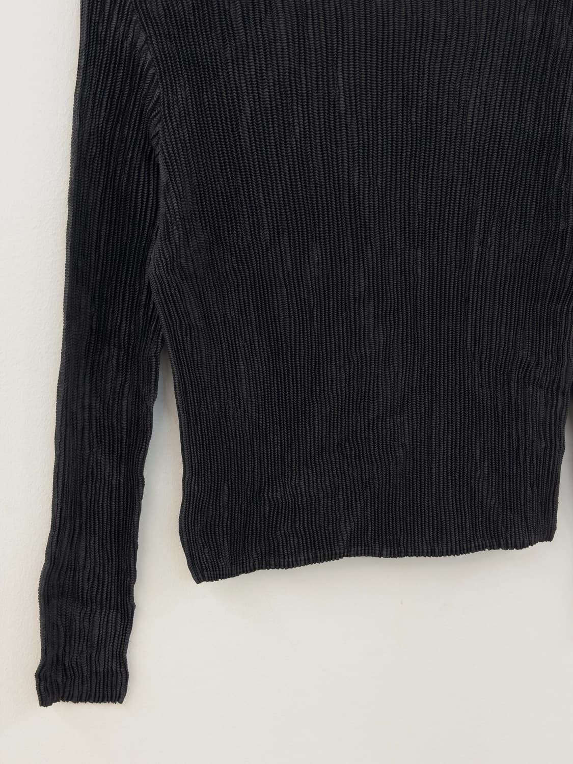 이세이미야케 스피치오 플리츠 탑 상품이미지4