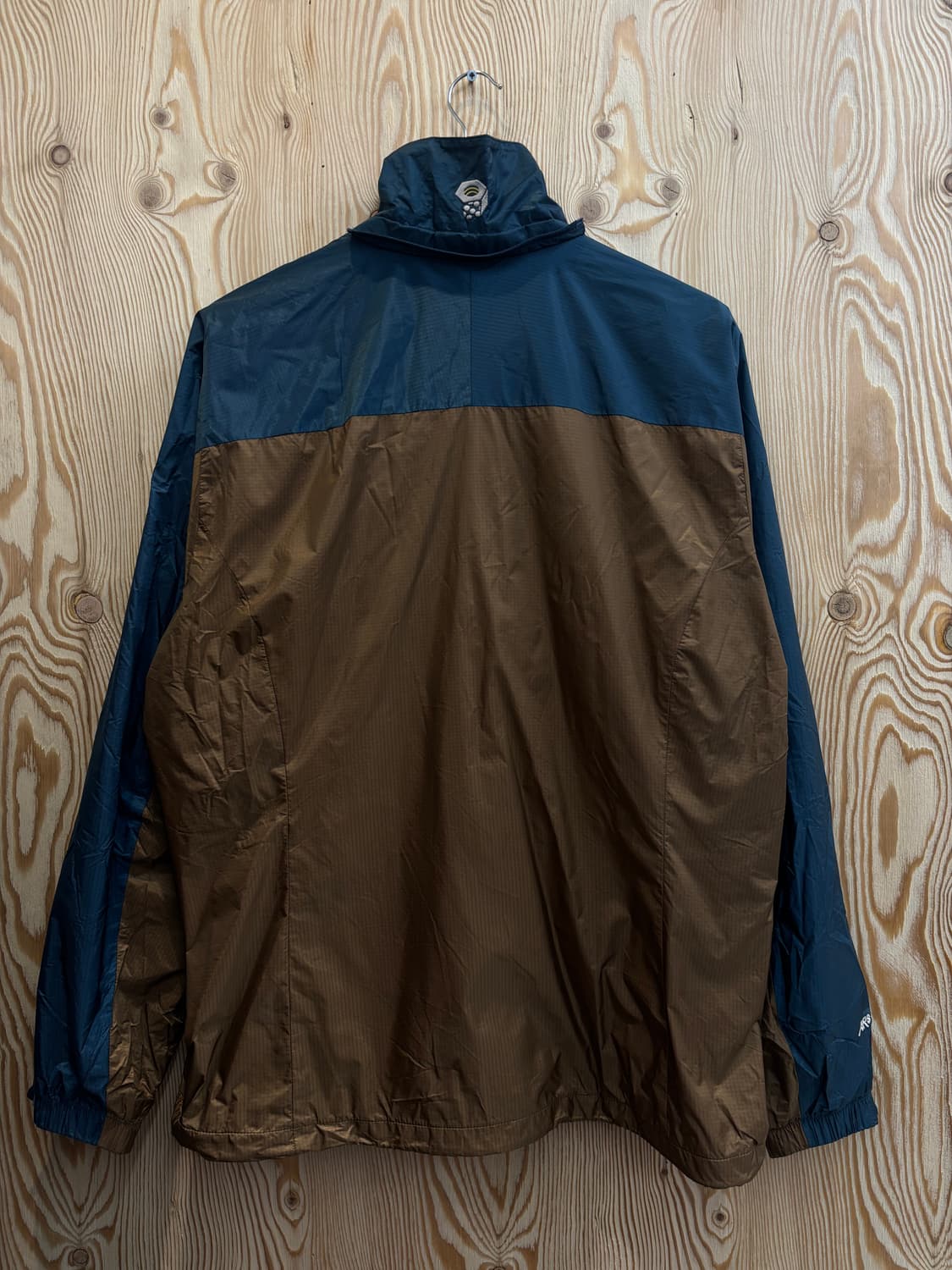 마운틴하드웨어 에어쉴드 바람막이 상품이미지4