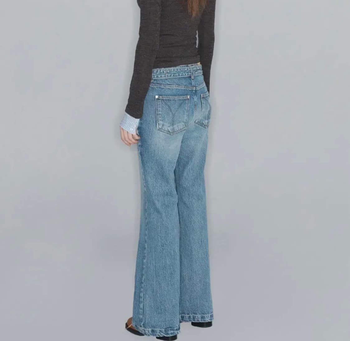 Openyy BELTED LOOSE BOOTCUT JEAN, BLUE 상품이미지2