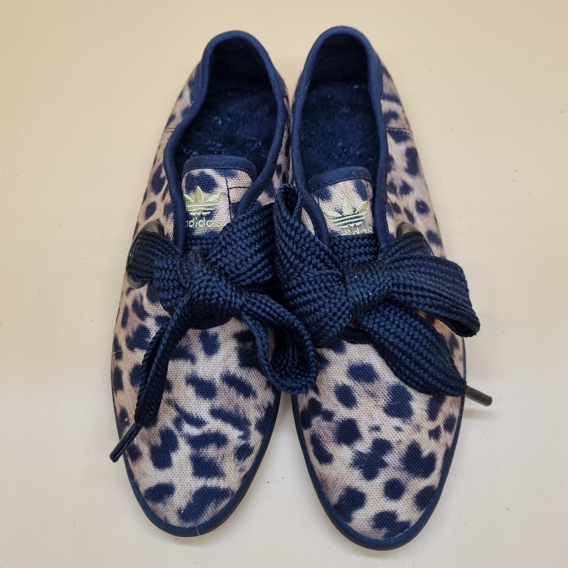 아디다스 레오파드 스니커즈 220 상품이미지2