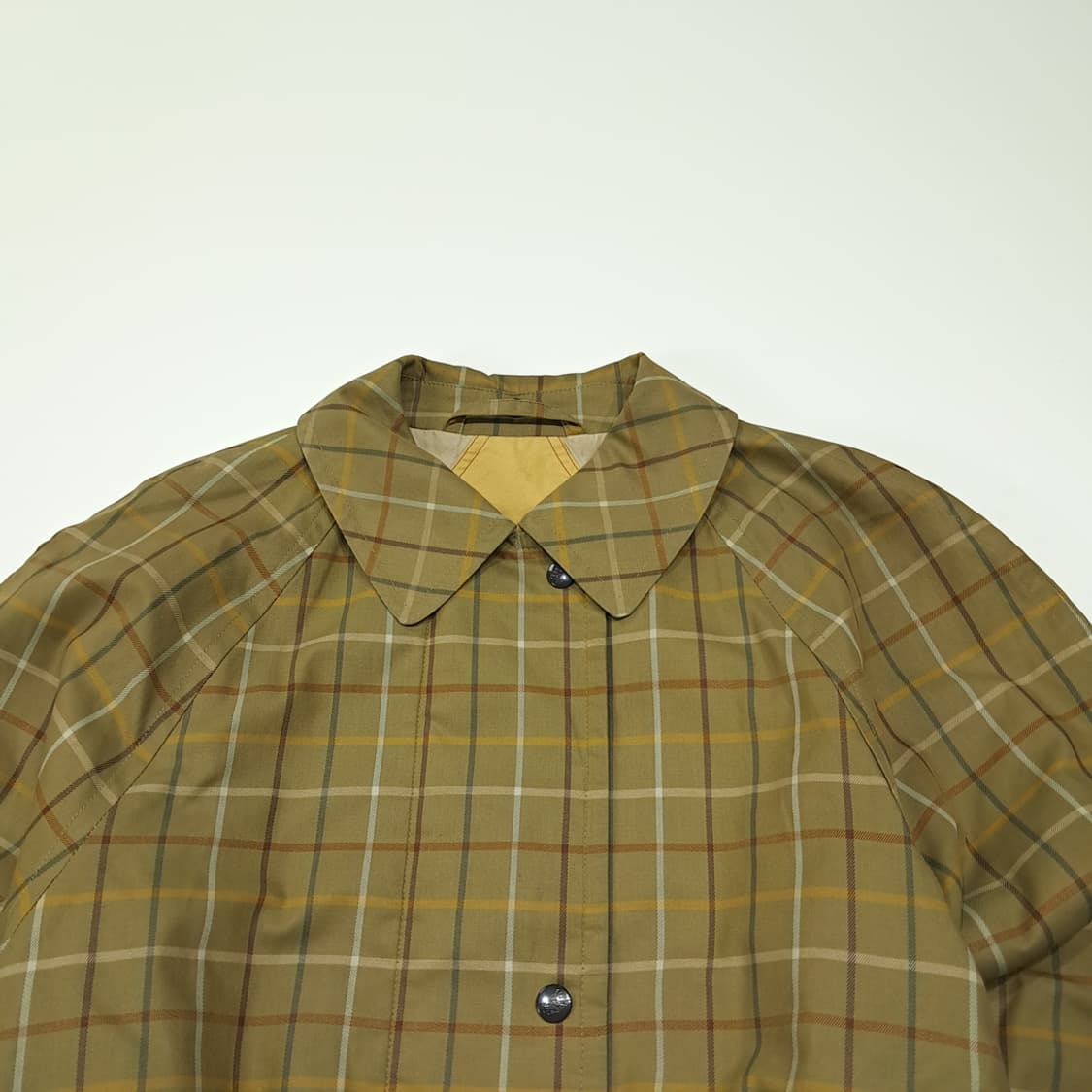 CL868 L 버버리 90s 영국판 올리브타탄체크 하프코트 자켓 상품이미지2