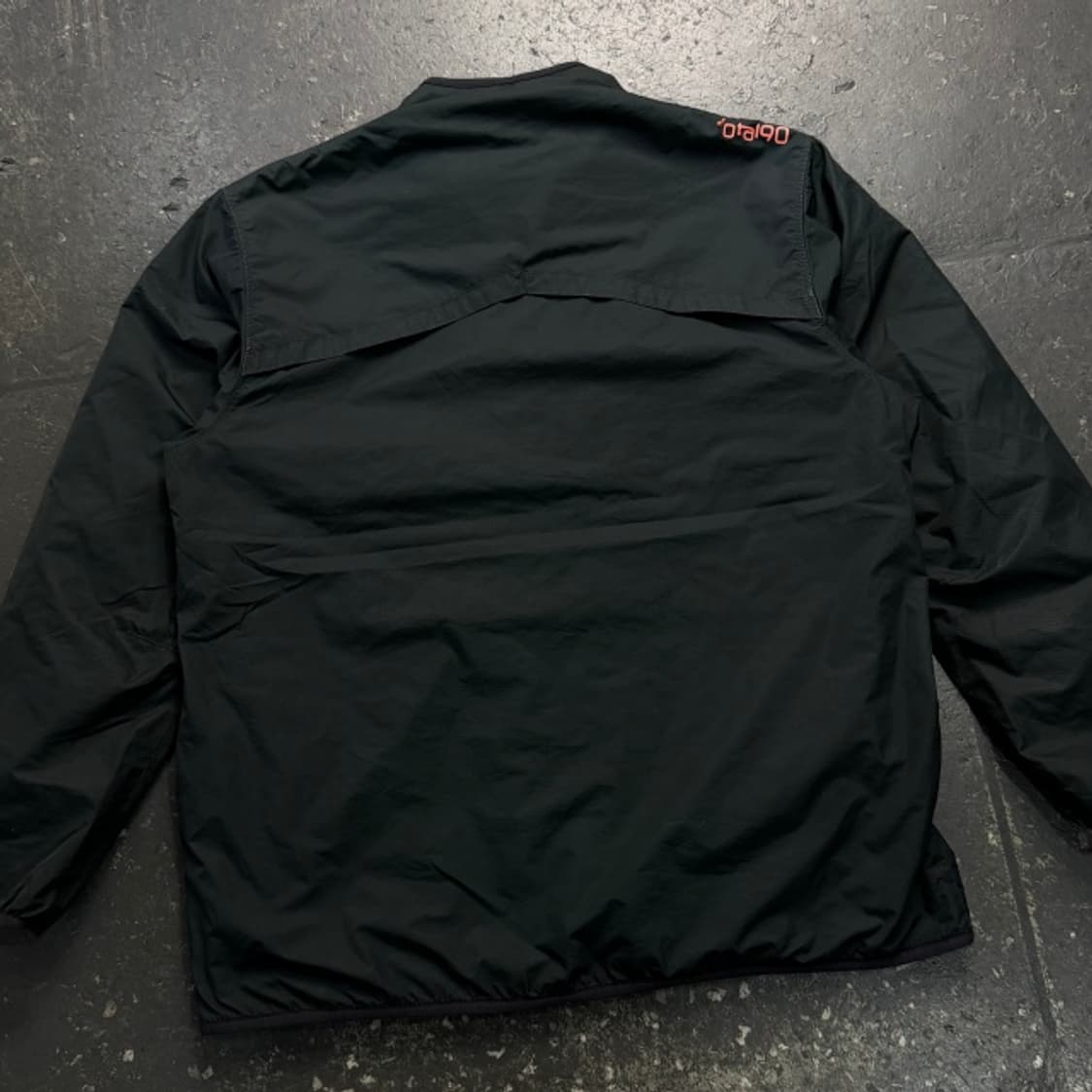 105 나이키 토탈90 바람막이  상품이미지6