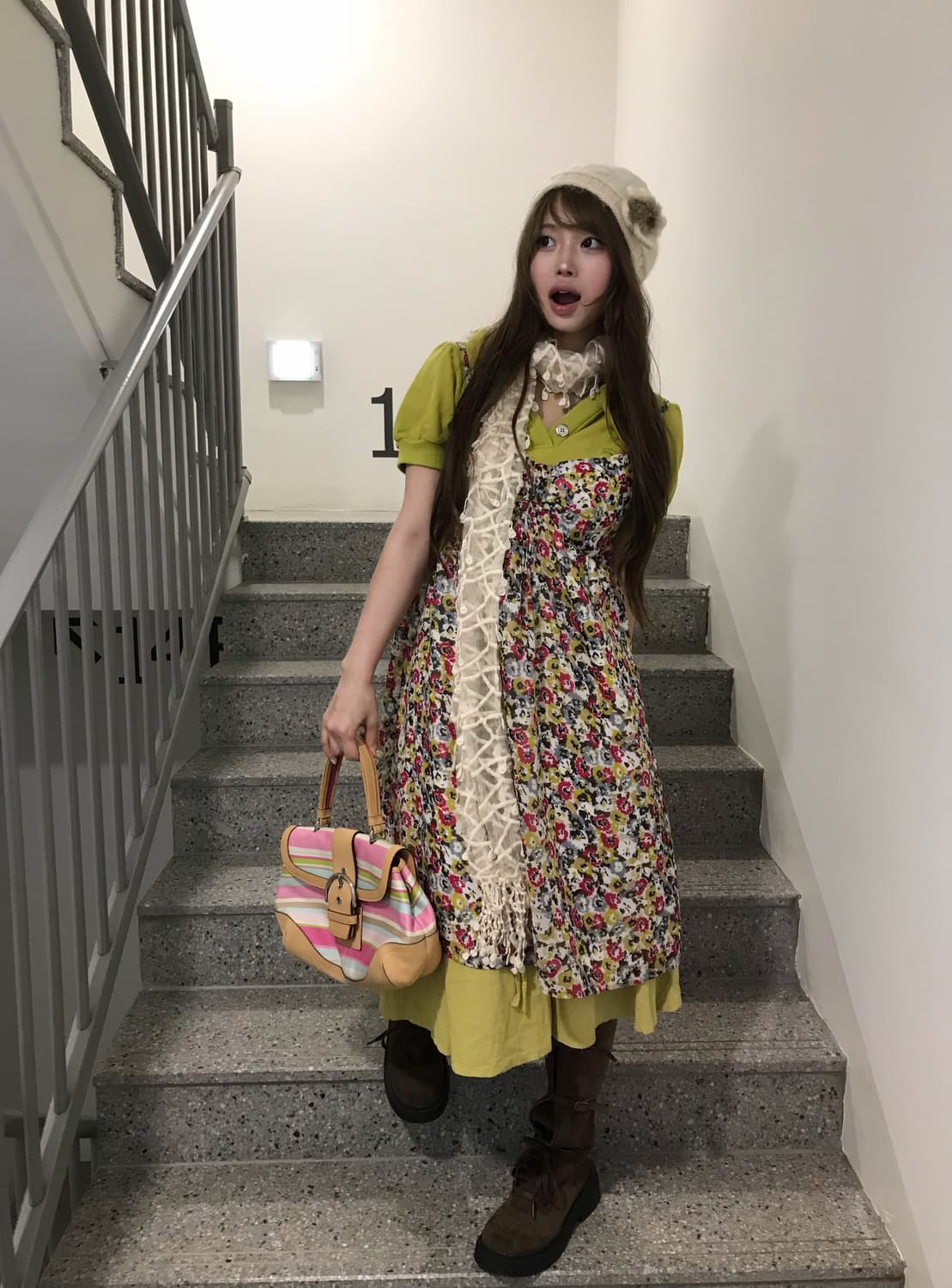 버버리 퍼프 후드 반팔 티 하구미 여름맛 코디세트 상품이미지1