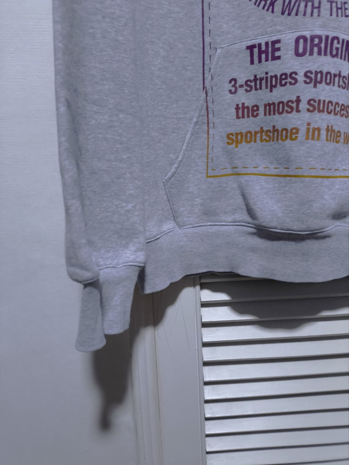 100 아디다스 후드티셔츠 상품이미지3