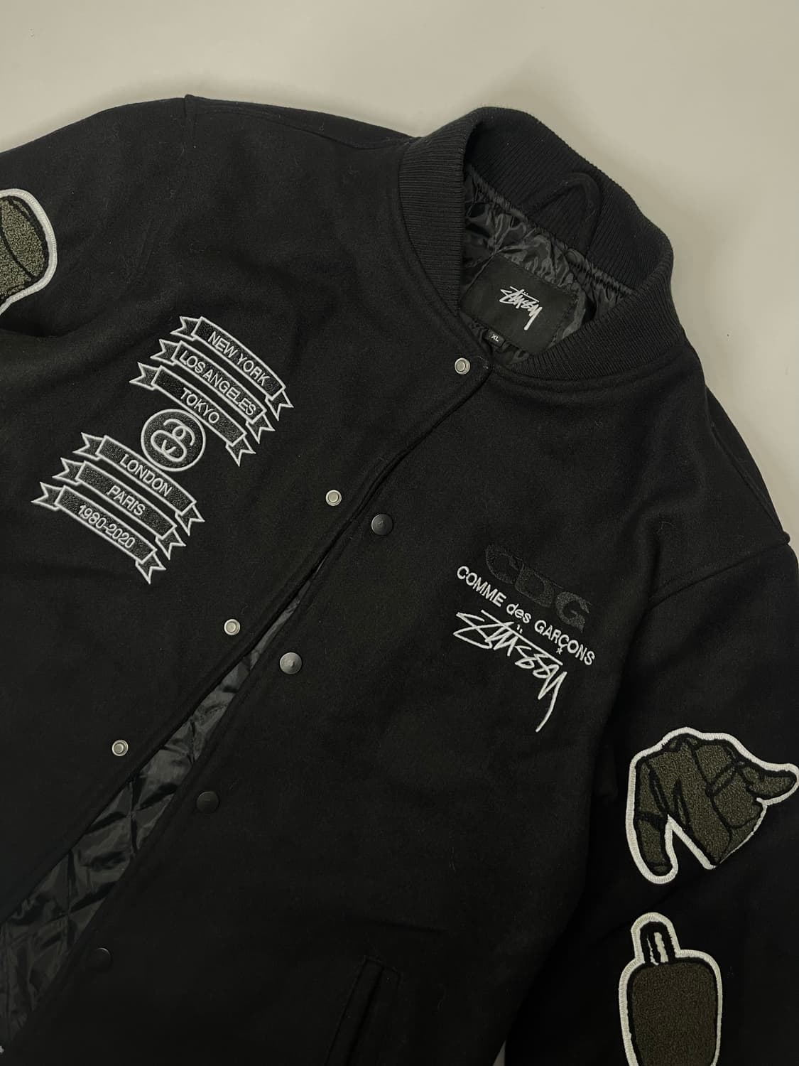 스투시 x CDG 꼼데 바시티 자켓 XL 상품이미지3