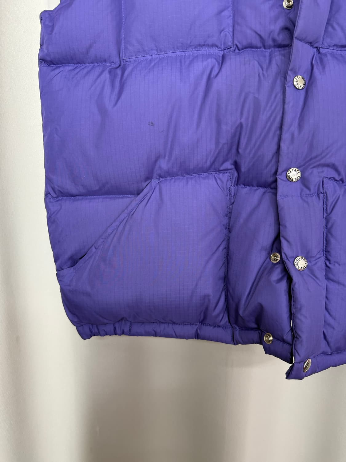 노스페이스 퍼플 나일론 조끼 재킷 B27 상품이미지7