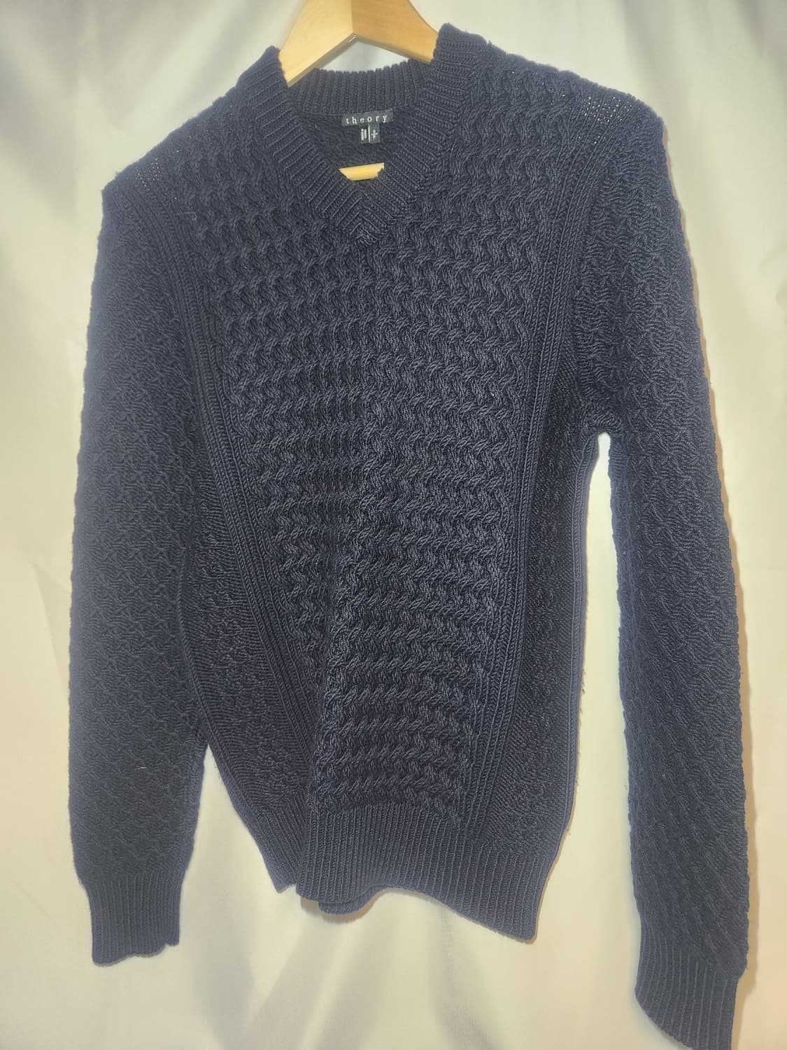 띠어리(Theory) 네이비 브이넥 니트 S 상품이미지1