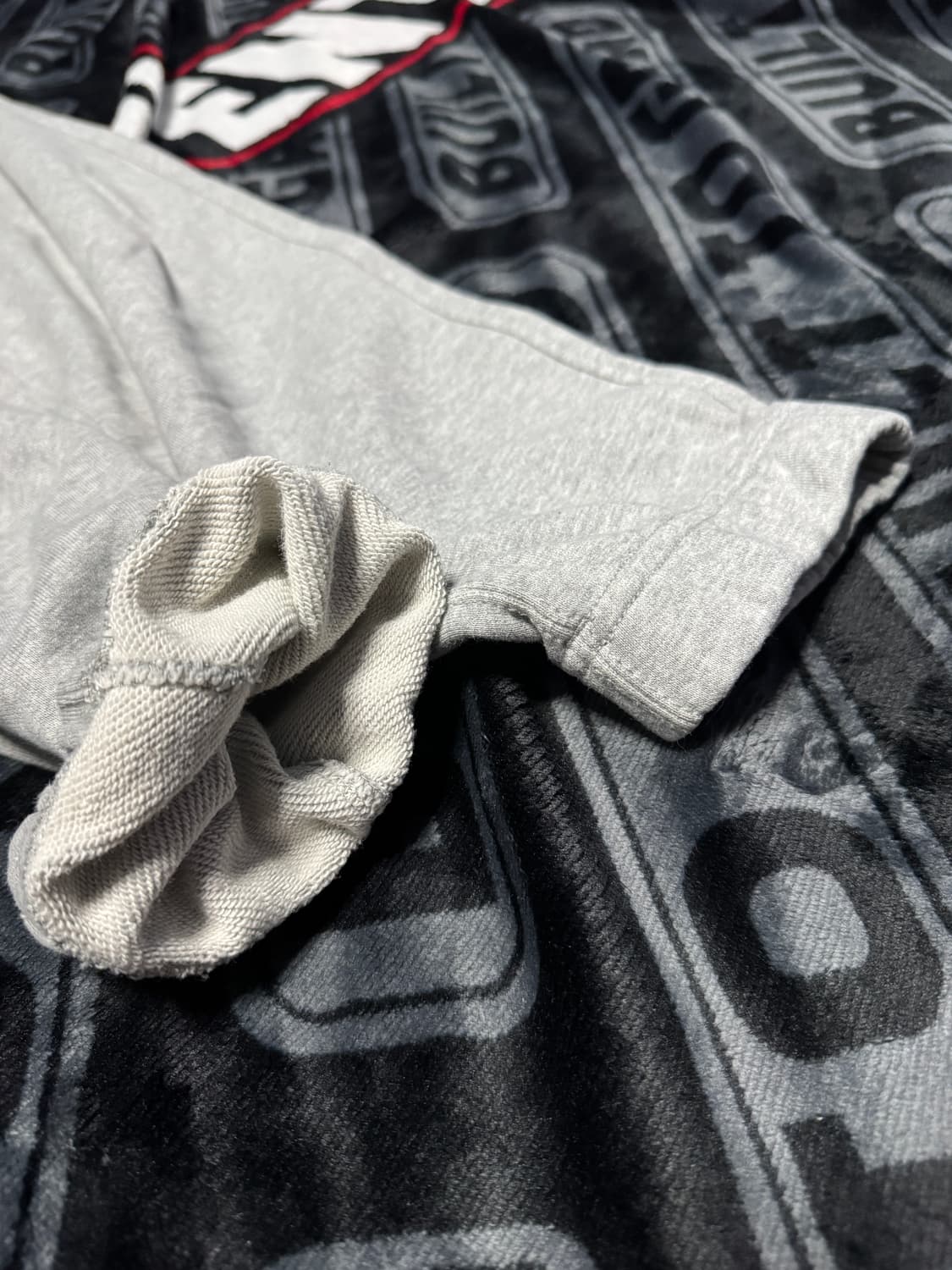 유니클로 카우스 앤디워홀 스웻팬츠 그레이 상품이미지6