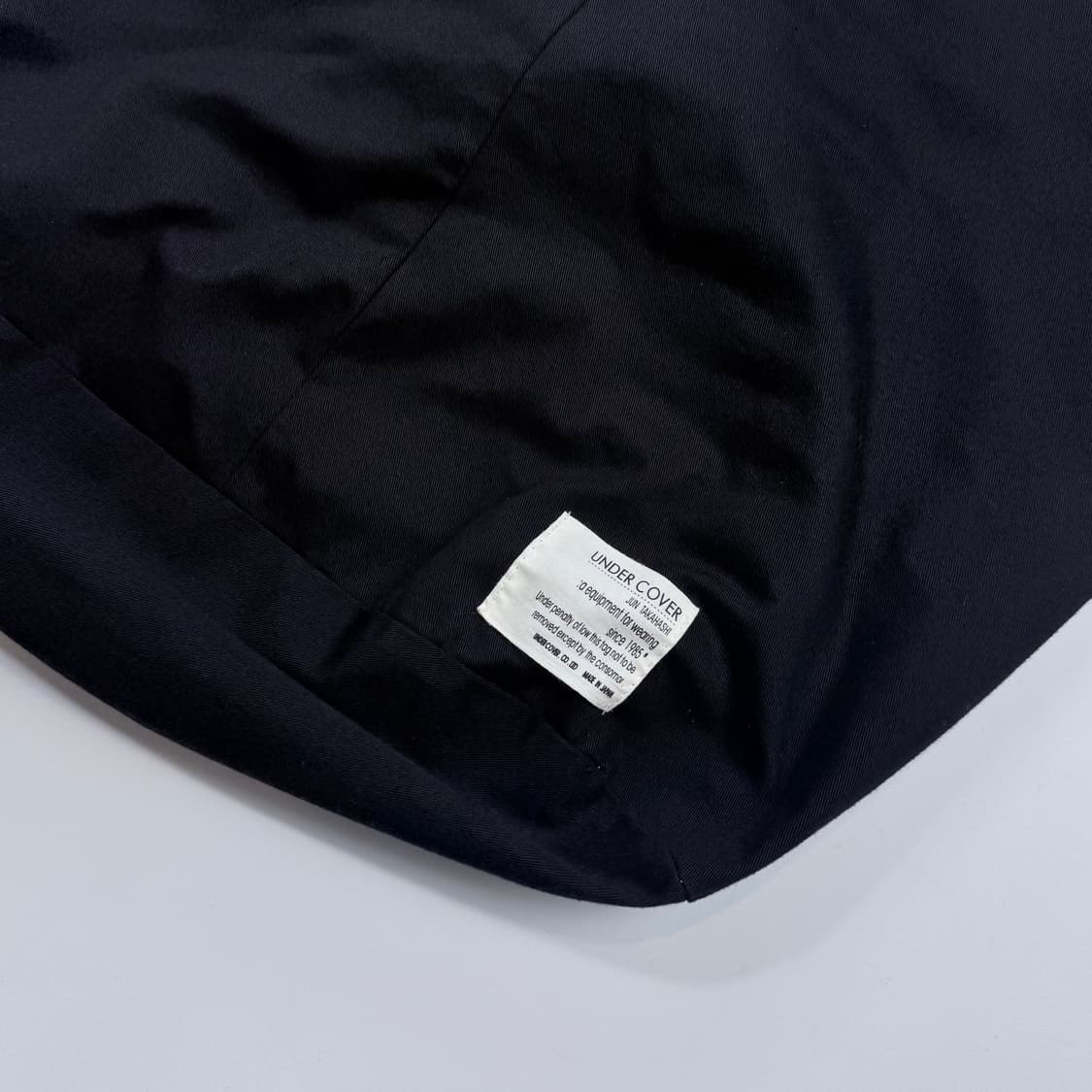 언더커버 98/99ss 리버시블 호보백 상품이미지4