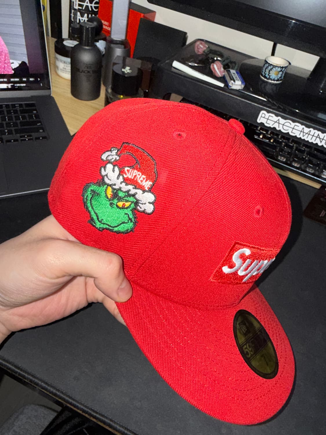 슈프림 x 뉴에라 레드 7 1/4 상품이미지4