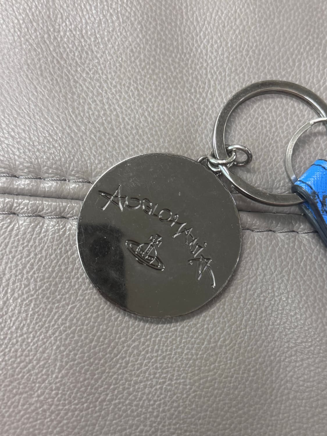 비비안웨스트우드 스마일 키링 상품이미지4