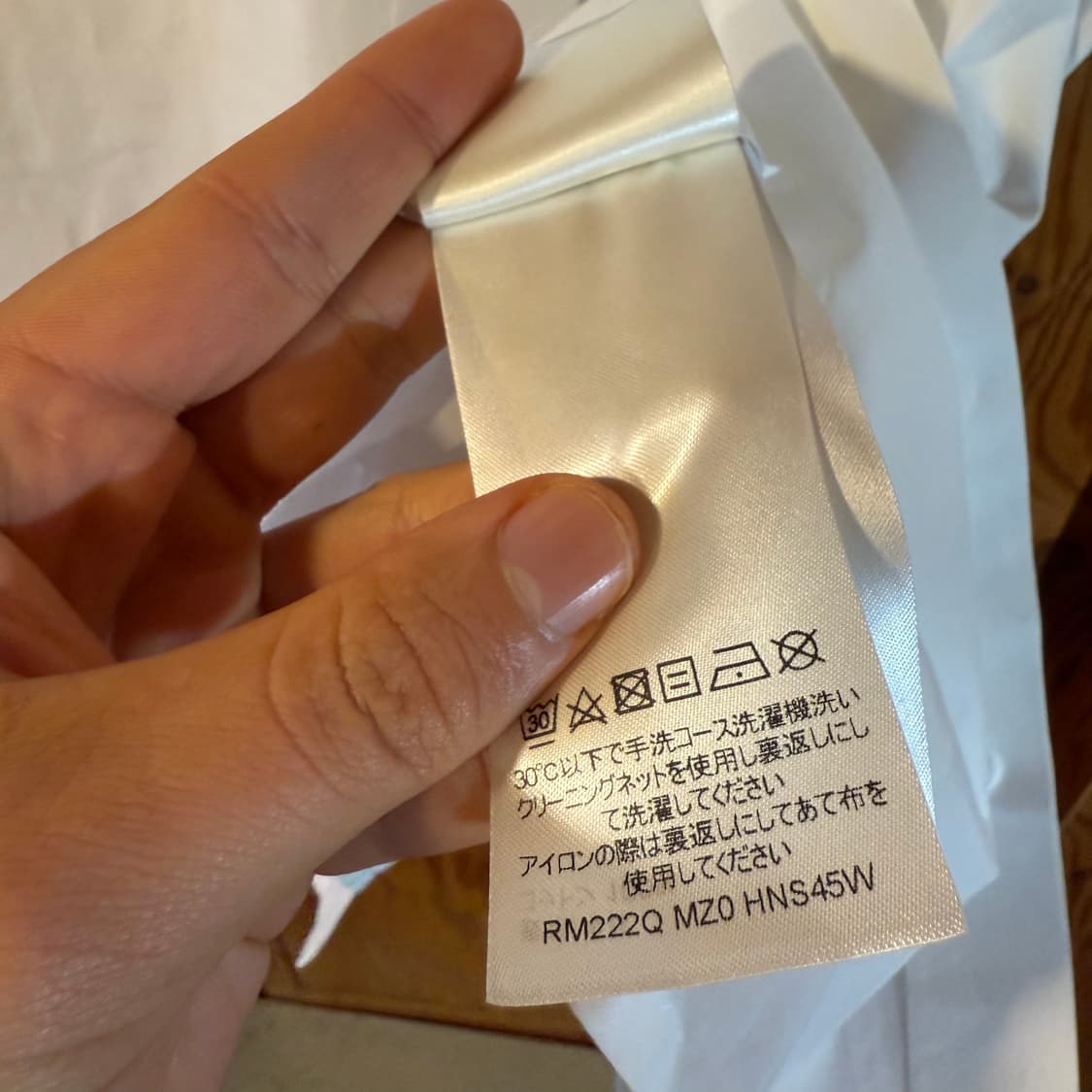 루이비통 모노그램 그래피티 박스 프린팅 반팔 셔츠 상품이미지4