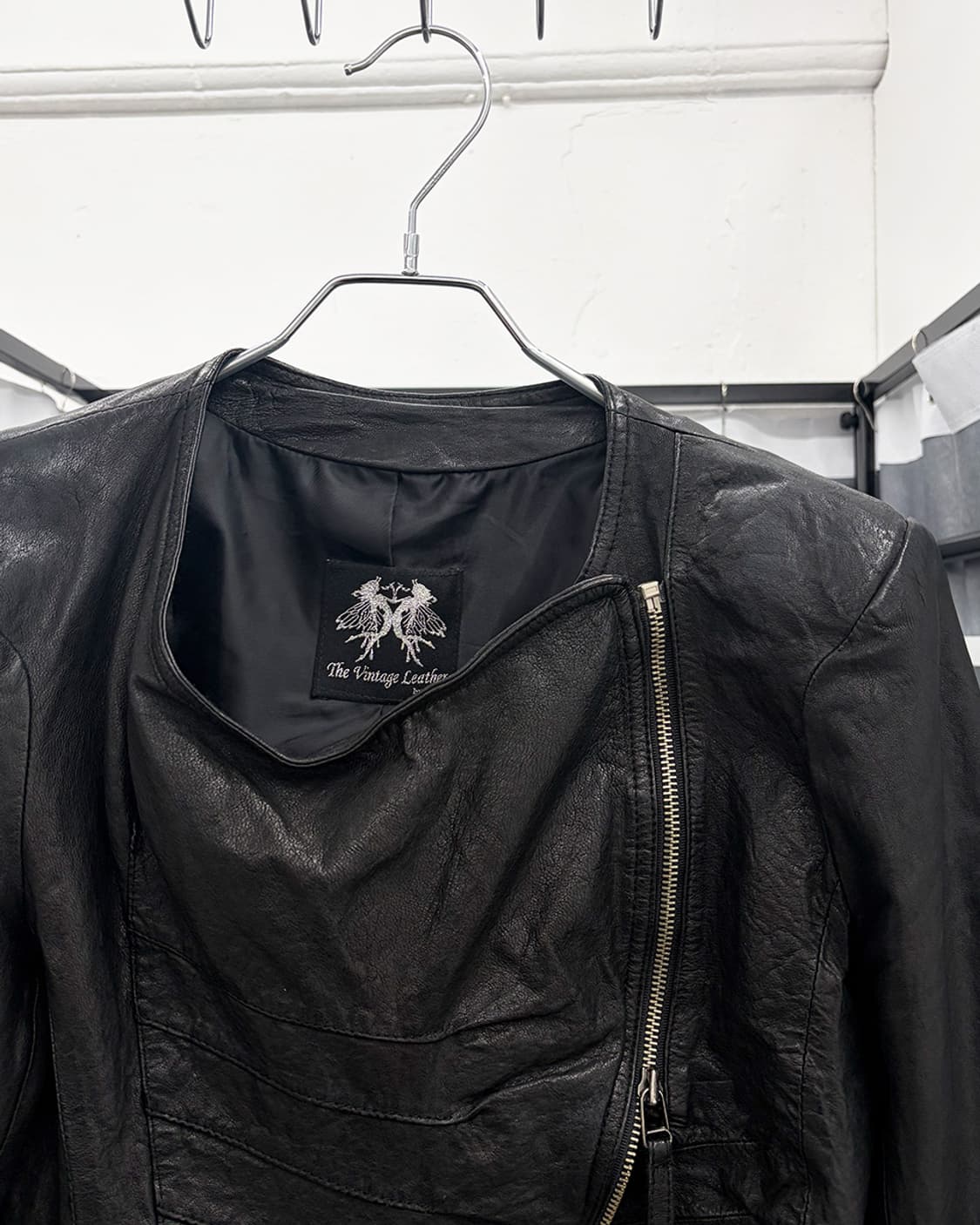 빈티지 비대칭 지퍼 디테일 램 레더 자켓 상품이미지4