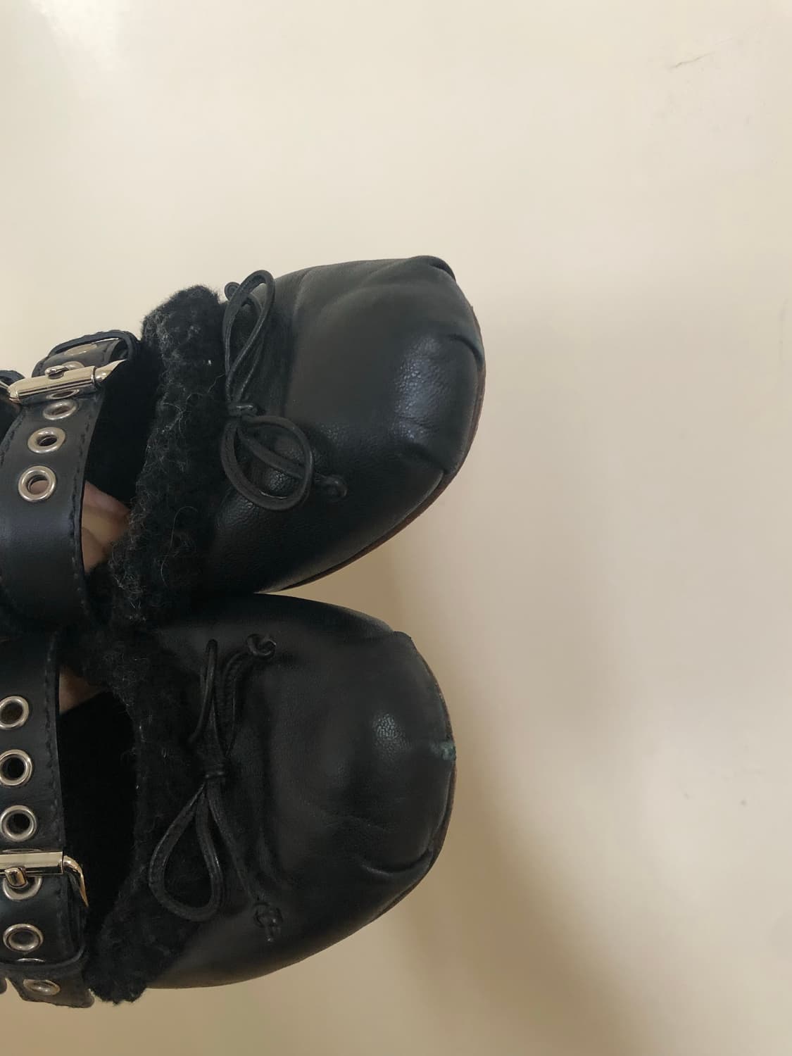 미우미우 발레리나 퍼 플랫슈즈 상품이미지7