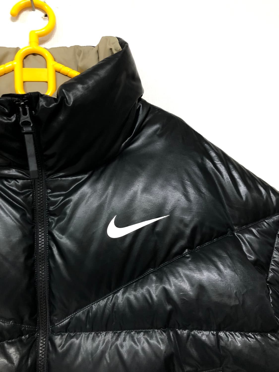 나이키 여성 오버핏 하이넥 세미크롭 유광 덕다운 패딩 XL _ 블랙 상품이미지2