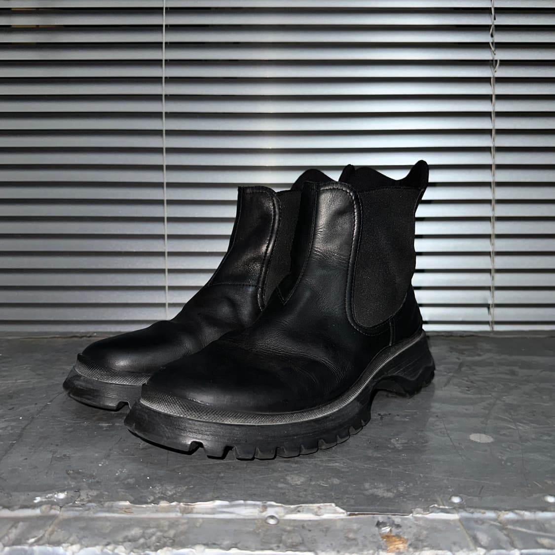 00s 프라다 스포츠 가죽 부츠 상품이미지2