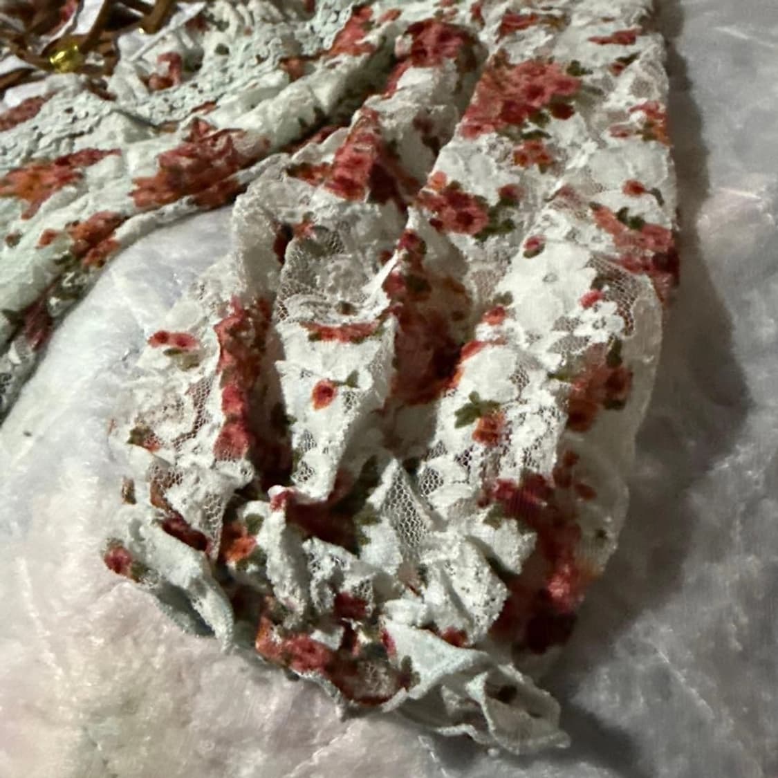 리즈리사 고전 플로럴 블라우스 상품이미지4