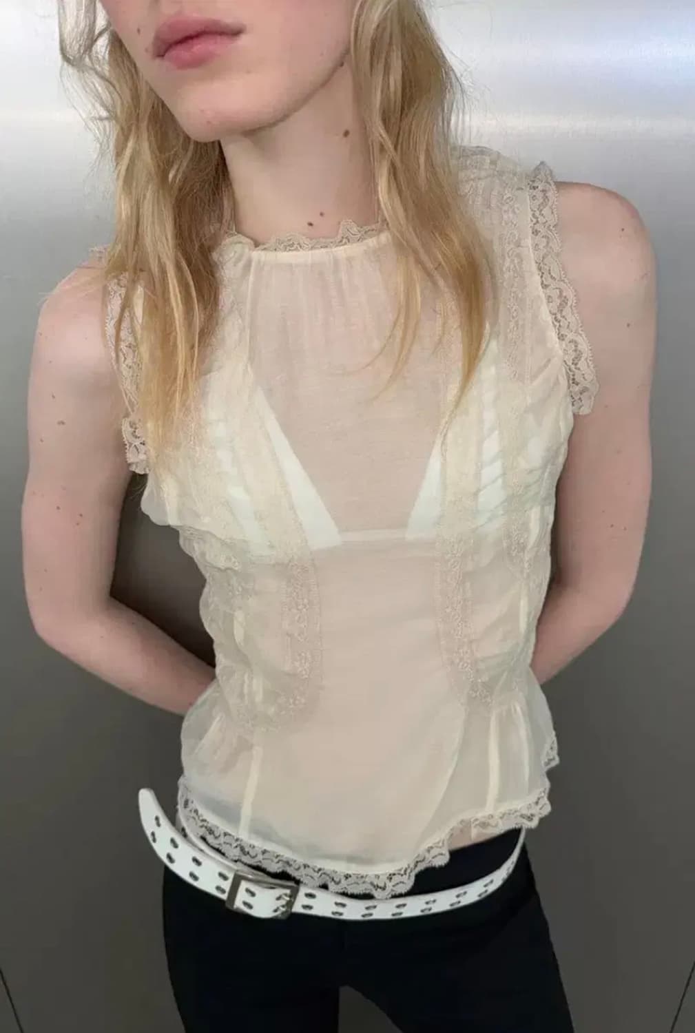 자라 레이스 라인 버튼 블라우스 XS 상품이미지1