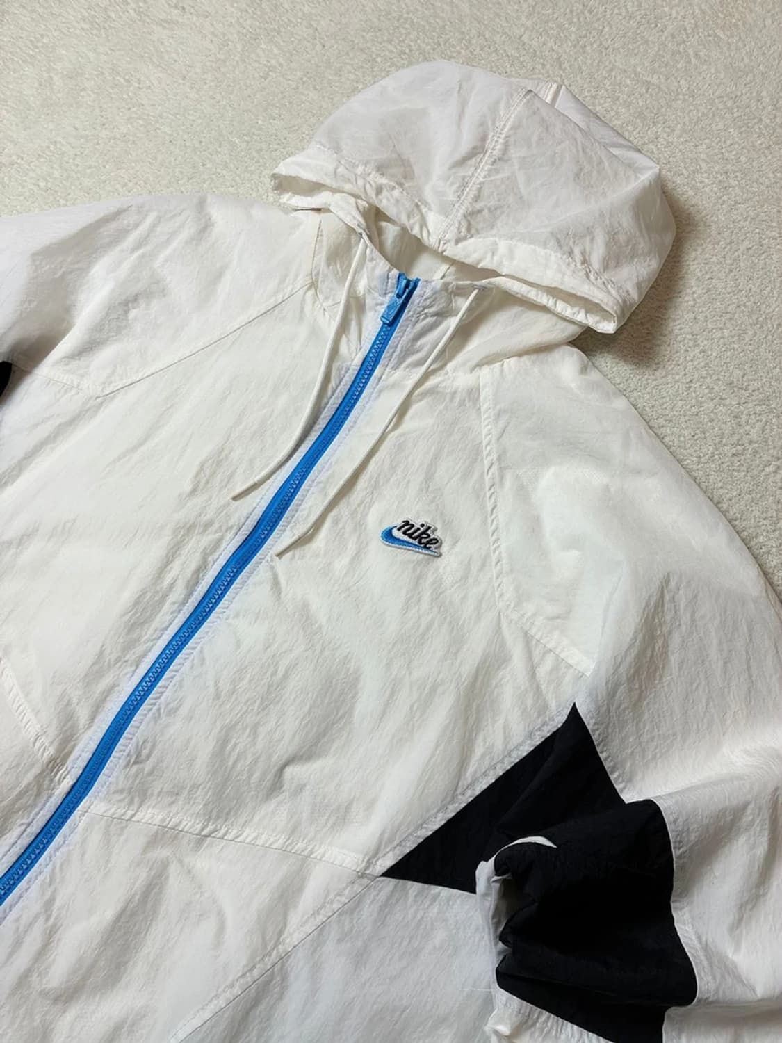 나이키 헤리티지 오버핏 윈드러너 바람막이 자켓 PN6733 상품이미지2