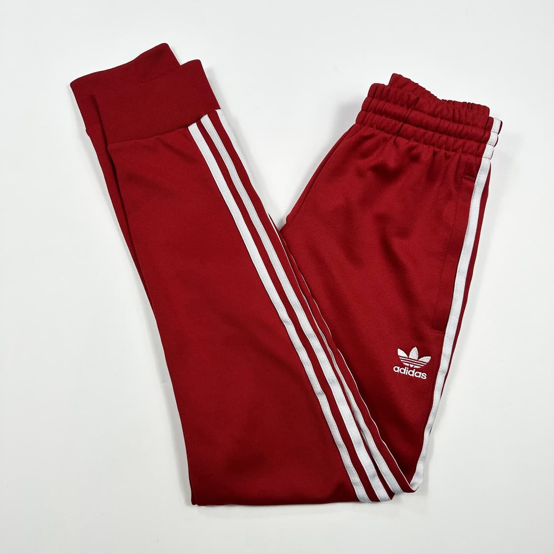 아디다스 슈퍼스타 트레이닝 레드 조거팬츠 (XS 여성추천) 상품이미지2