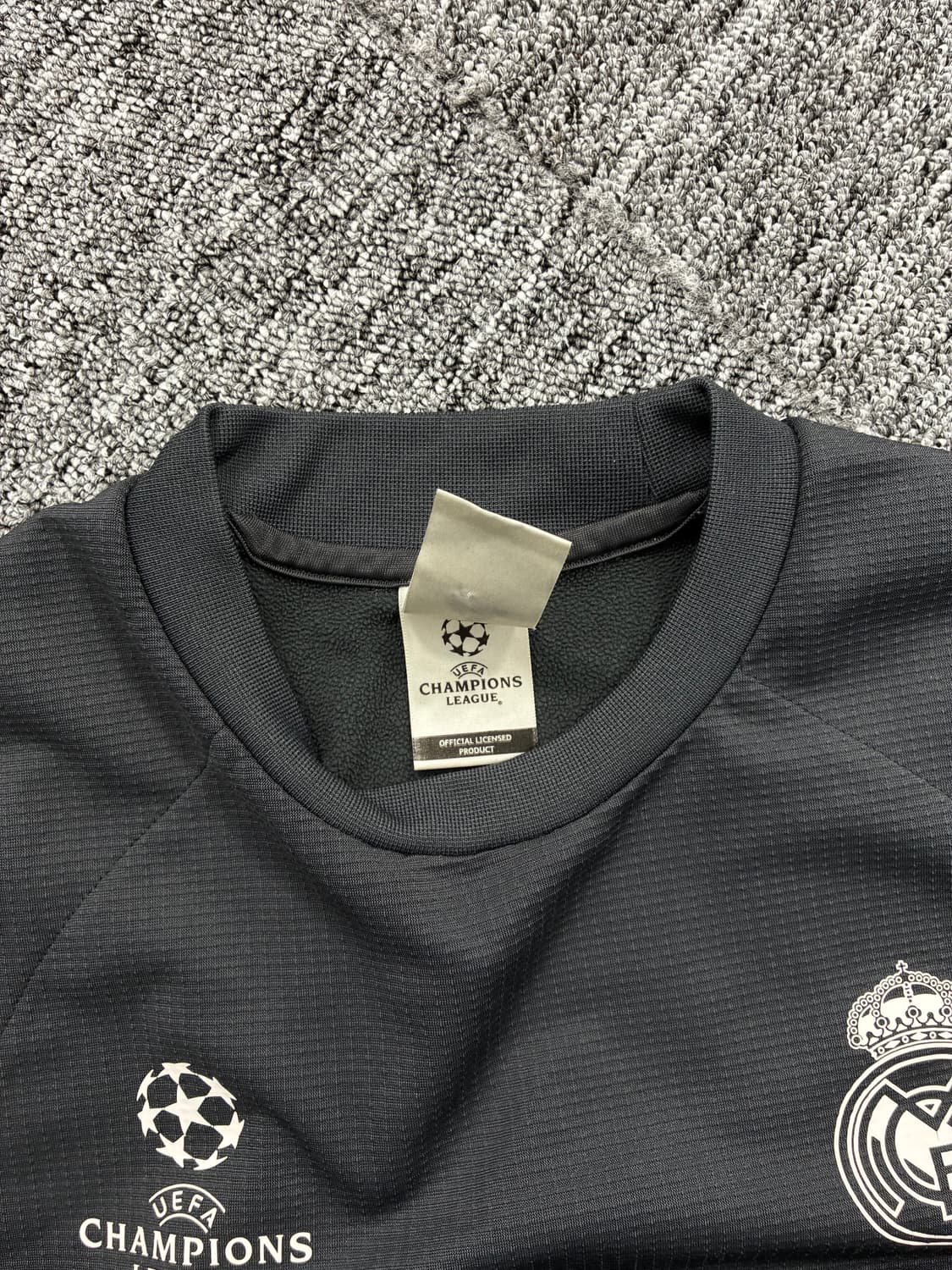 아디다스 레알 마드리드 챔피언스리그 트레이닝탑 L 상품이미지5