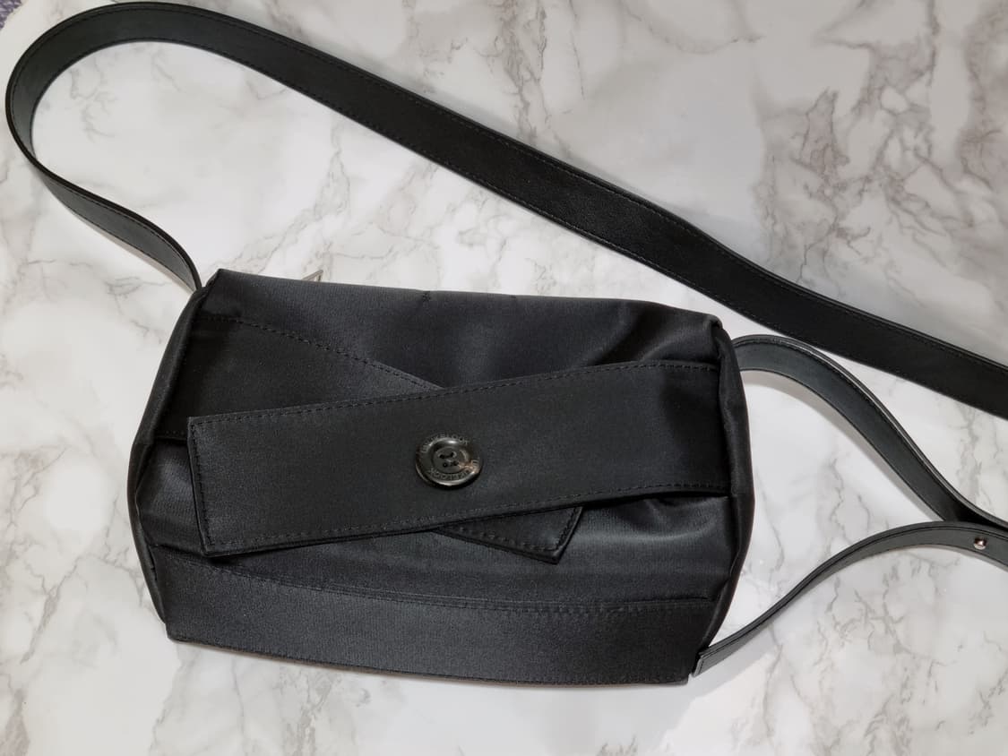 언라이크룩 아르크 카세트백 상품이미지2