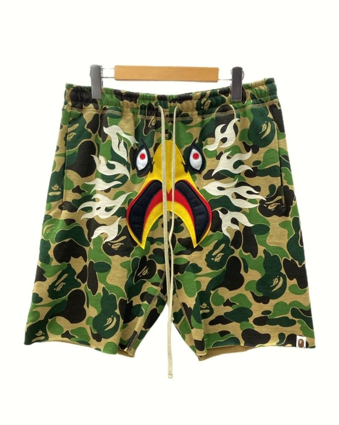 베이프 X 레디메이드 ABC 카모 이글 와이드 스웻 쇼츠 상품이미지1