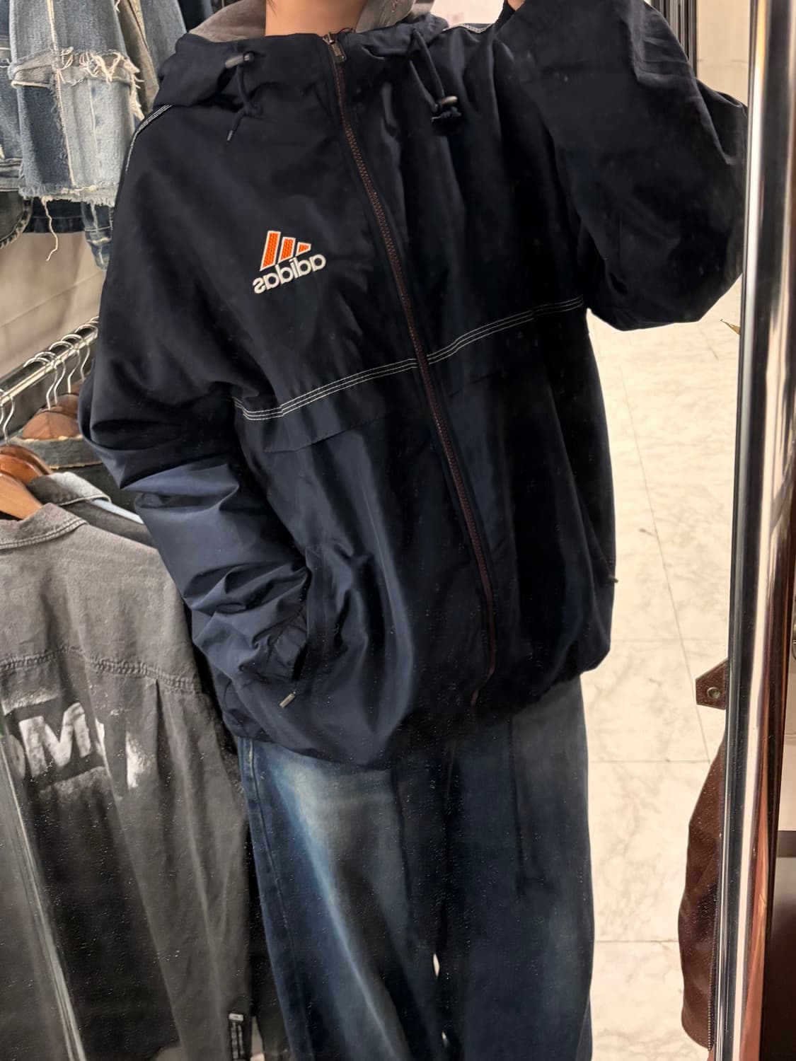 (정품/105) 아디다스 올드스쿨 빅로고 바람막이 a1  상품이미지1