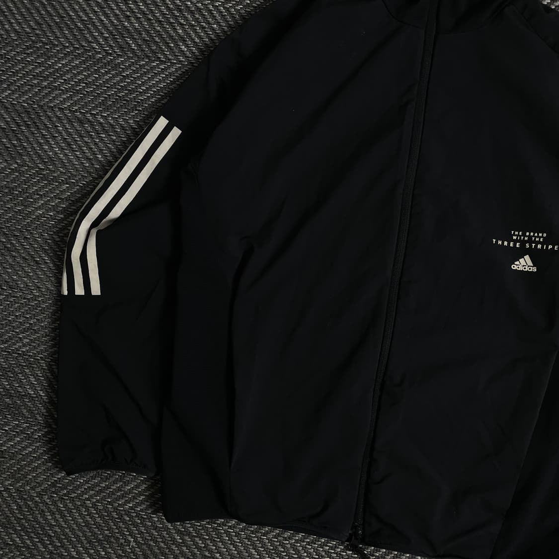 아디다스 신형 블랙 박시핏 트랙 바람막이o 3256 상품이미지3