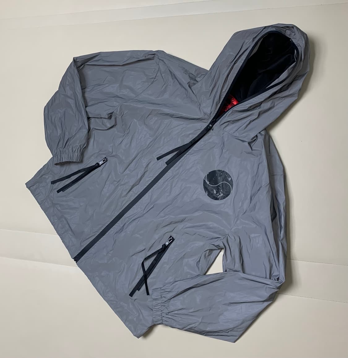 바이더알 (ByTheR) 빈티지 태극기 리플렉티브 바람막이 상품이미지1