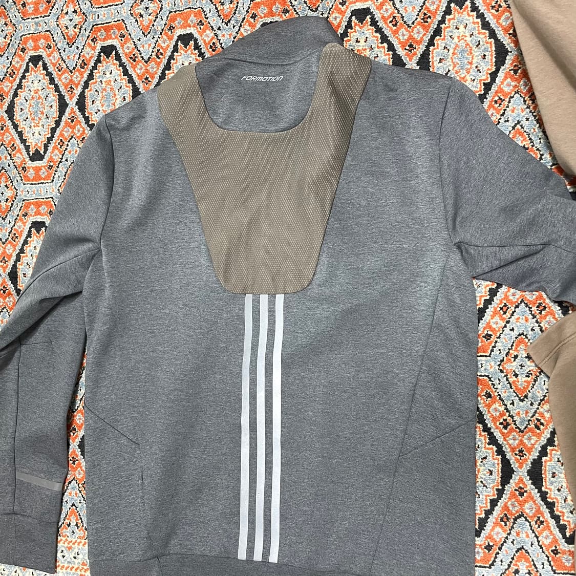 아디다스 삼각로고 차콜 테크팩 집업져지 남성100 상품이미지8