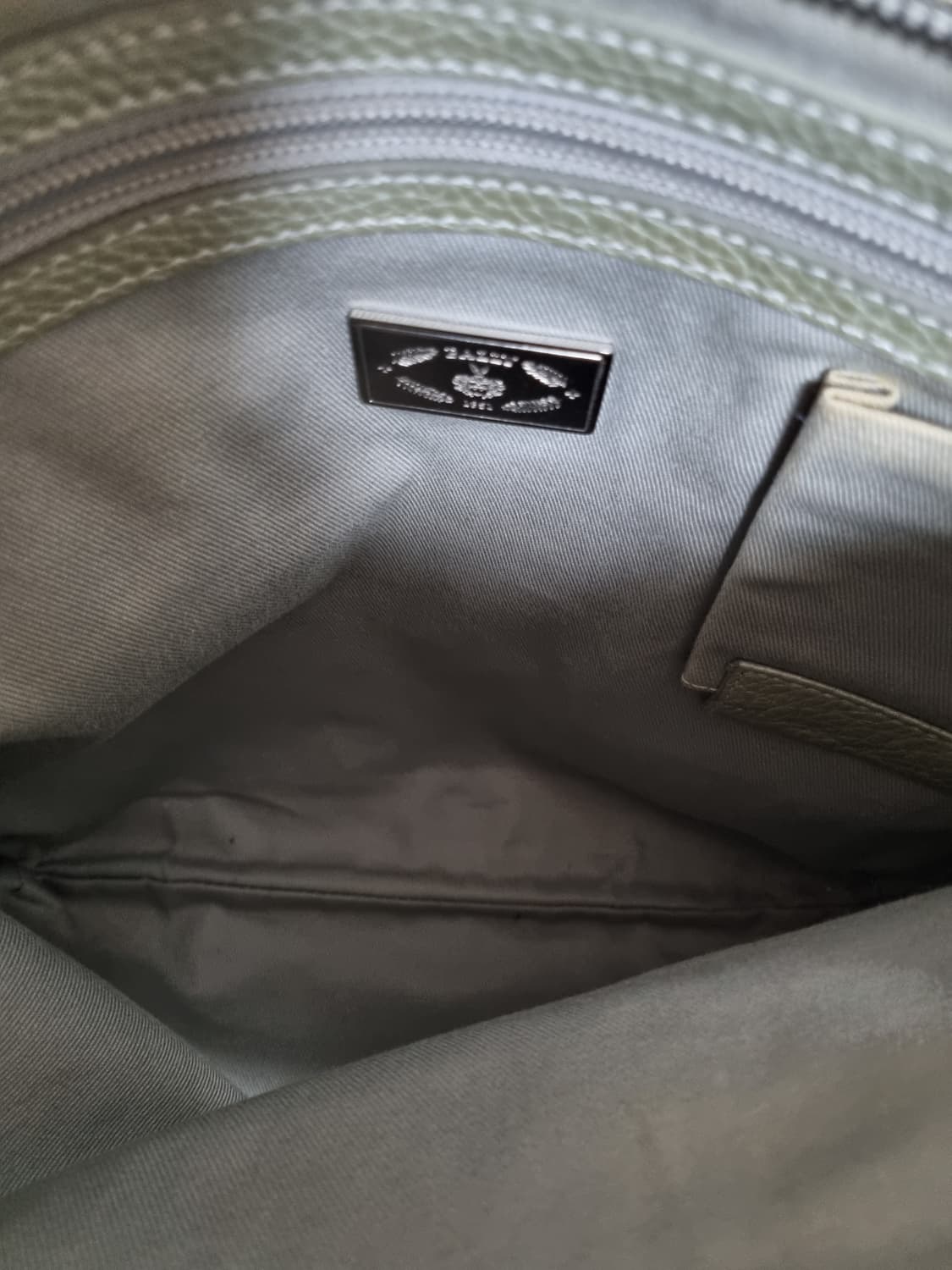 정품) 발리 크로스백  상품이미지7