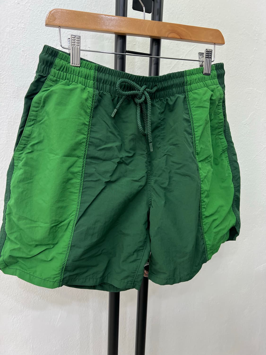 정품) 유니클로 x JW앤더슨 반바지 M 상품이미지2