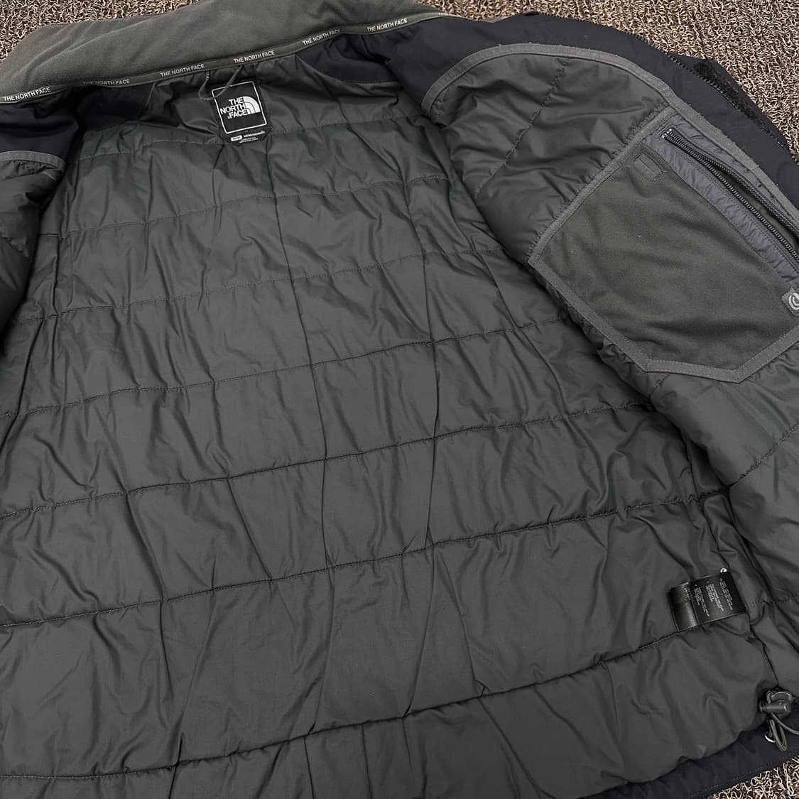 노스페이스 투포켓 Hyvent 바람막이 자켓 블랙 M 상품이미지6