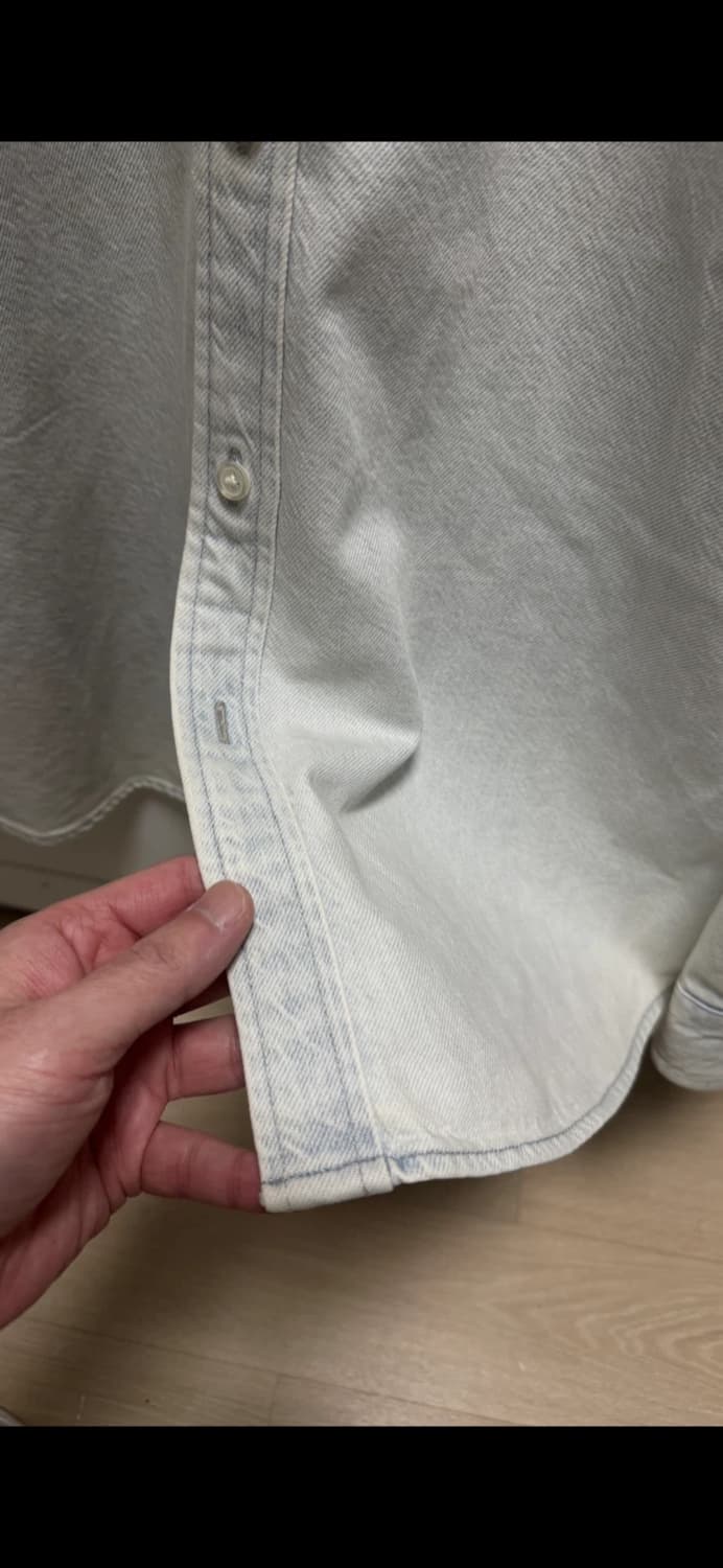 슈프림스몰박스워싱데님셔츠24FW L 상품이미지4