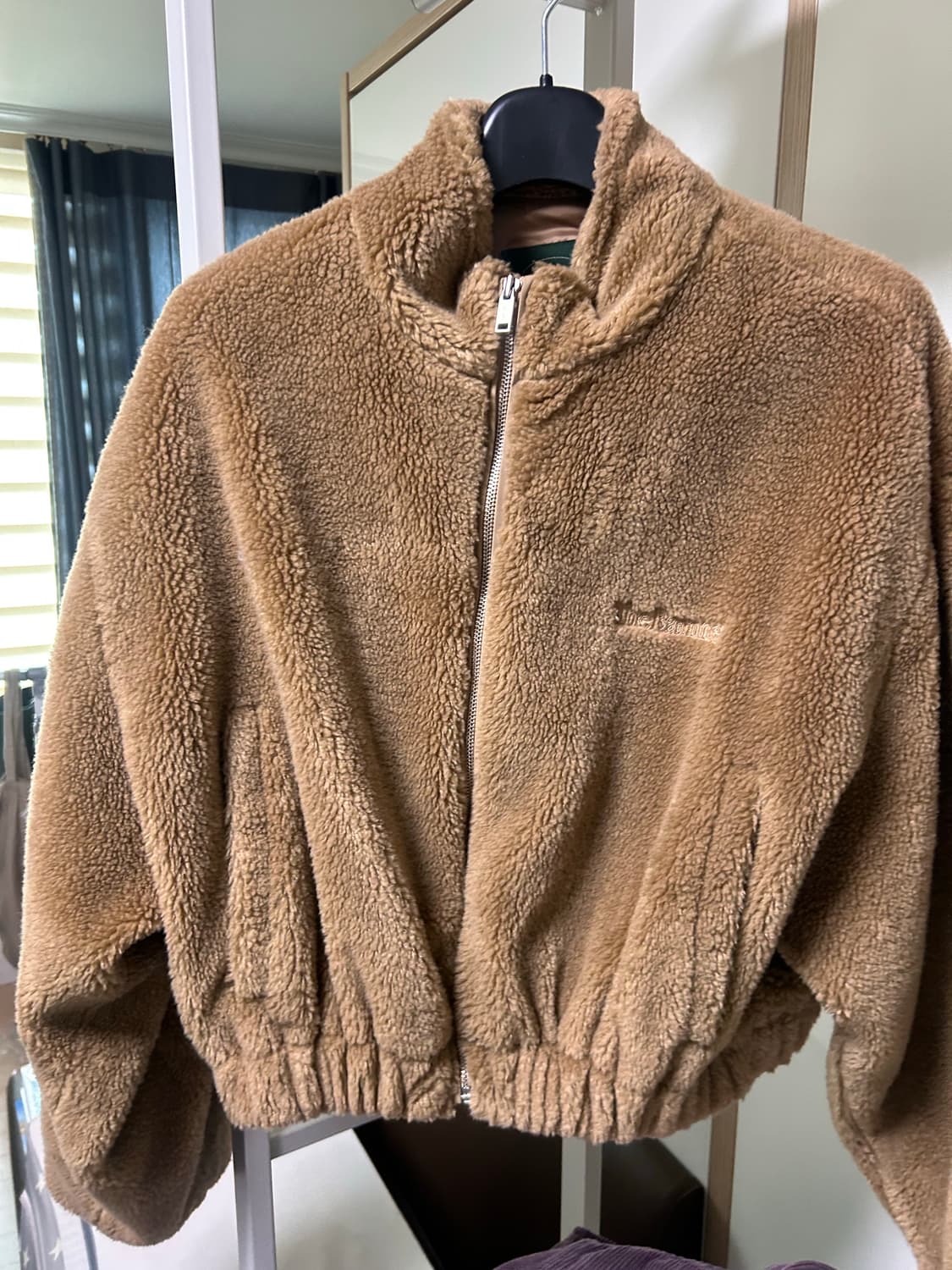 더바넷 에코 시어링 자켓 카멜 브라운 크롭 에코 퍼 상품이미지6