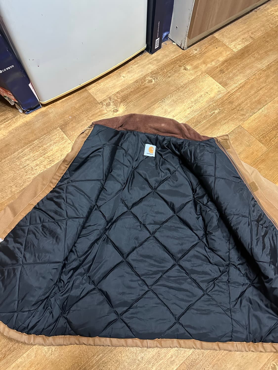 Vintage Carhartt Quilted Artic Jacket 상품이미지4