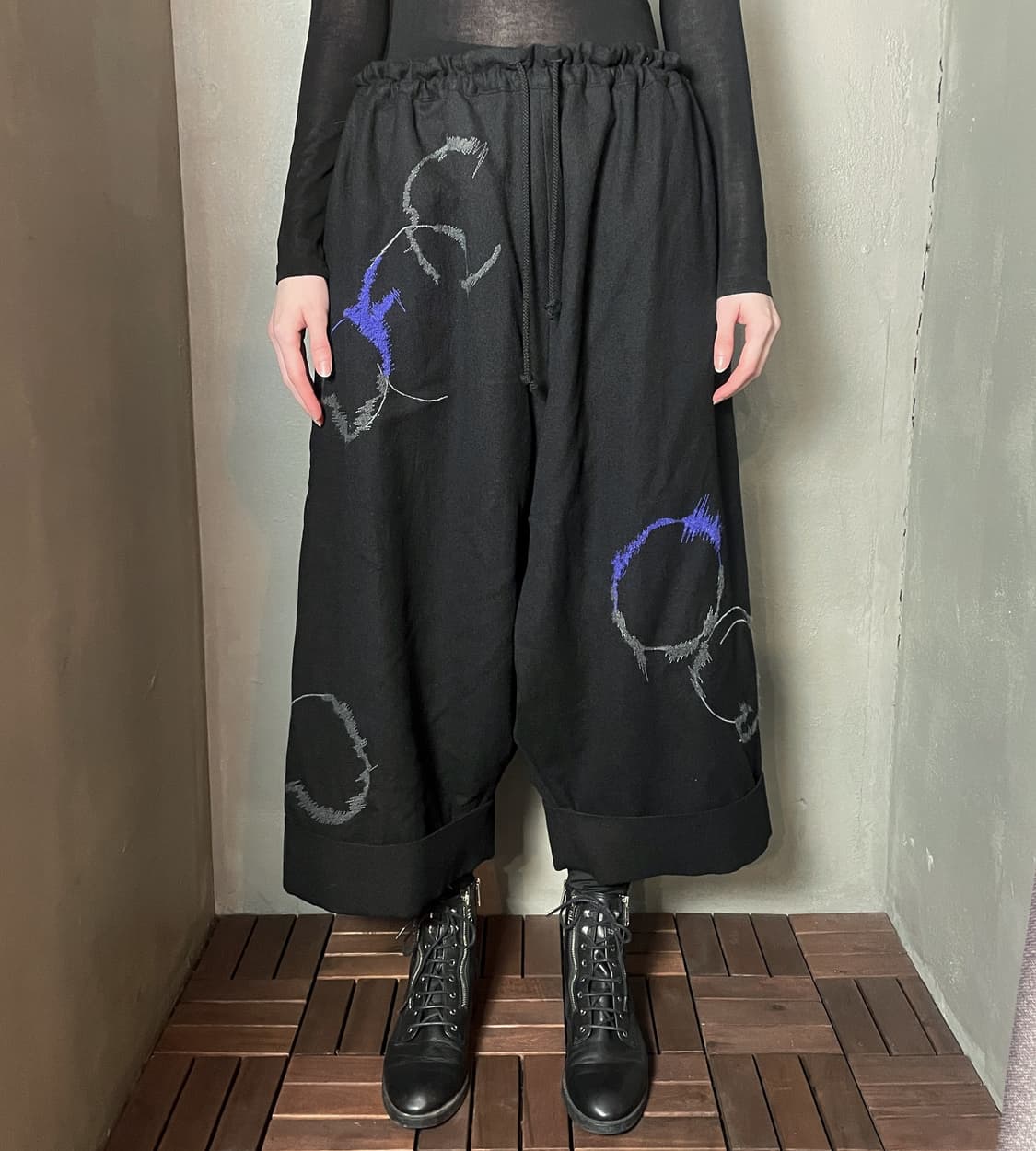 요지 야마모토 울 서클 자수 팬츠 상품이미지2