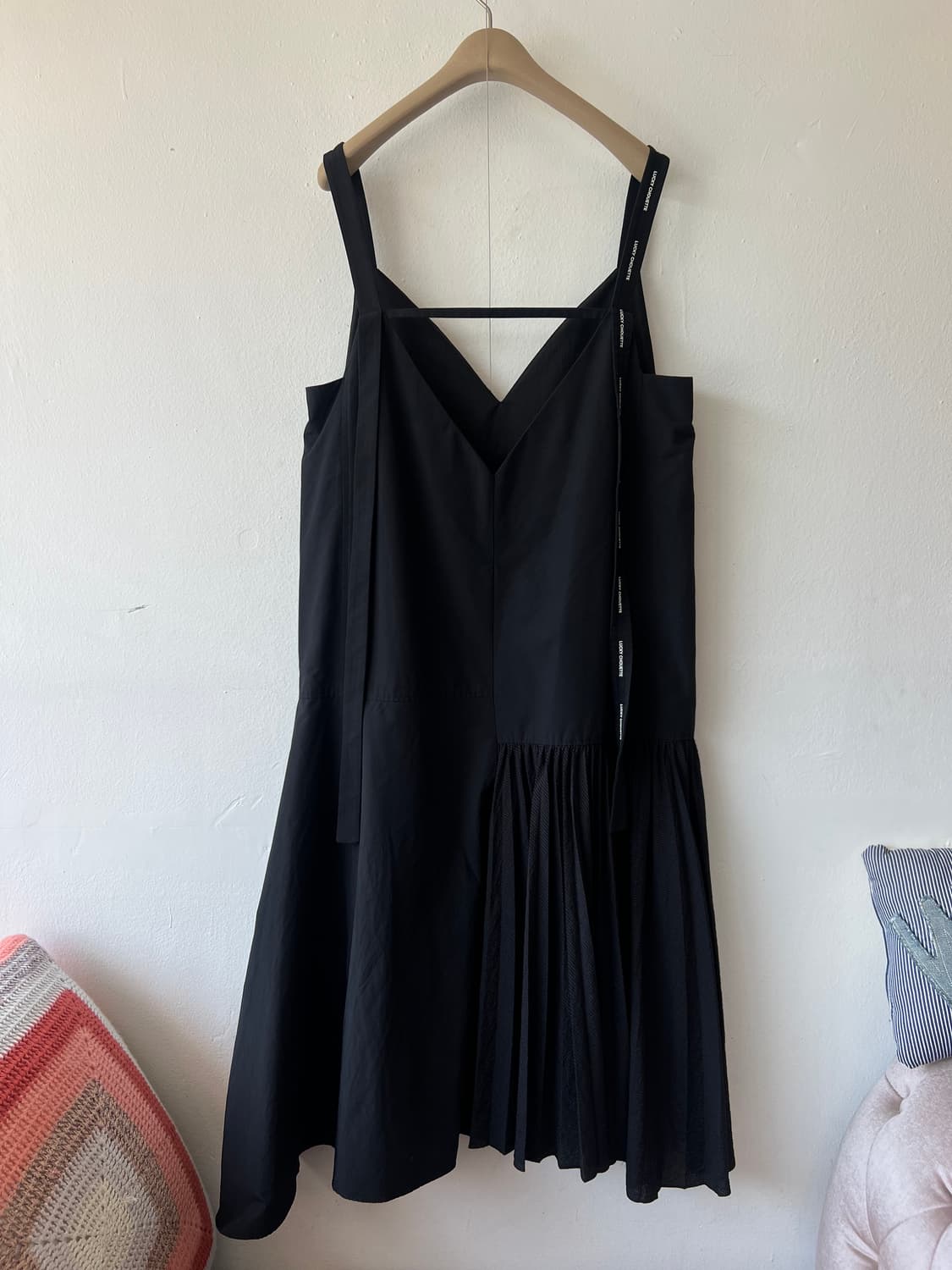 럭키슈에뜨 여성 블랙 뷔스티에원피스 레이어드원피스 상품이미지4