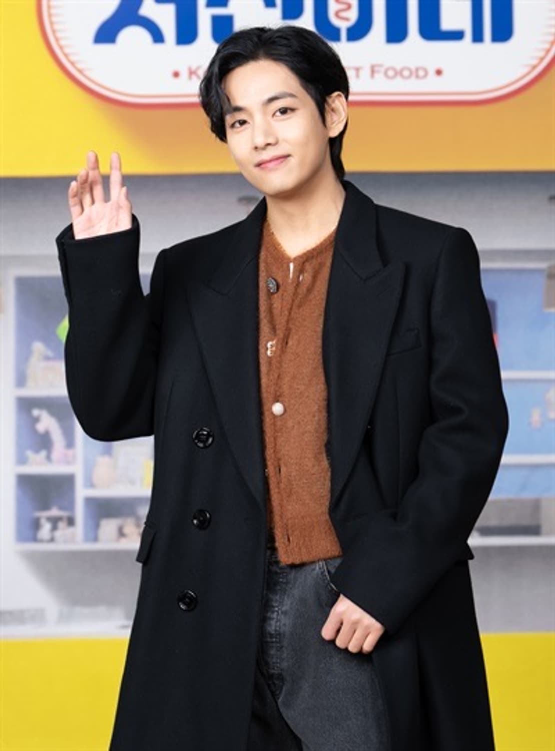 [BTS 뷔님 착용] 셀린느 23ss 컬러블록 브러쉬드 모헤어 가디건 상품이미지3