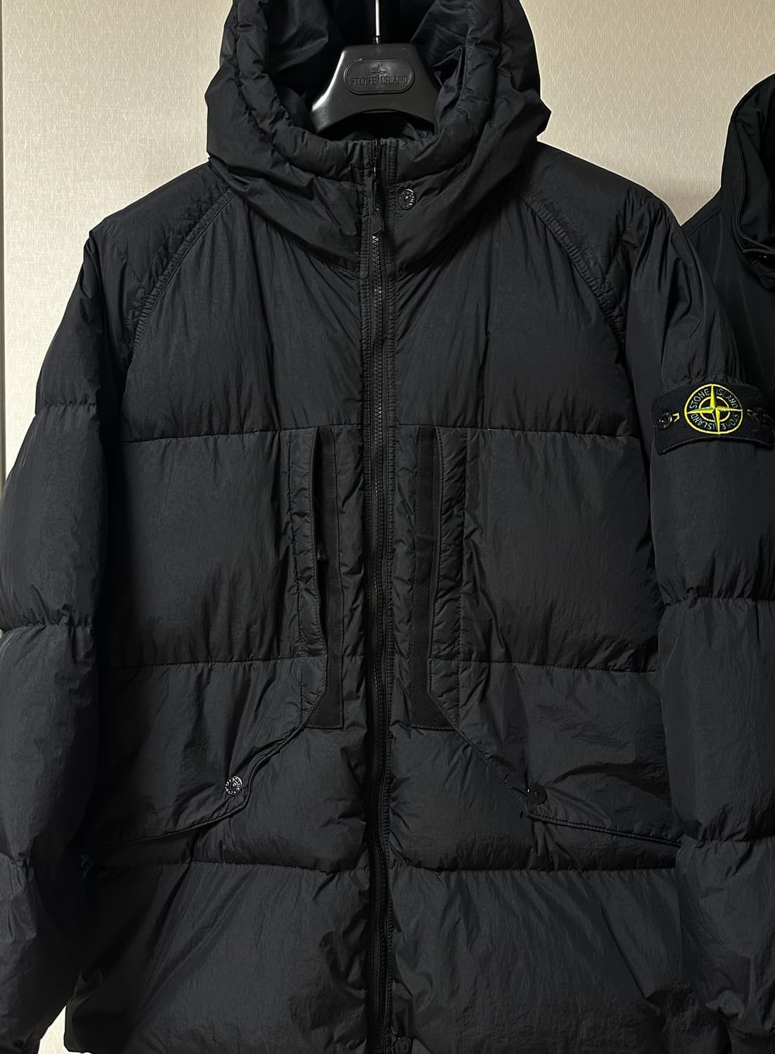 스톤아일랜드 크링클랩스 패딩 23fw XL(105-110) 상품이미지1