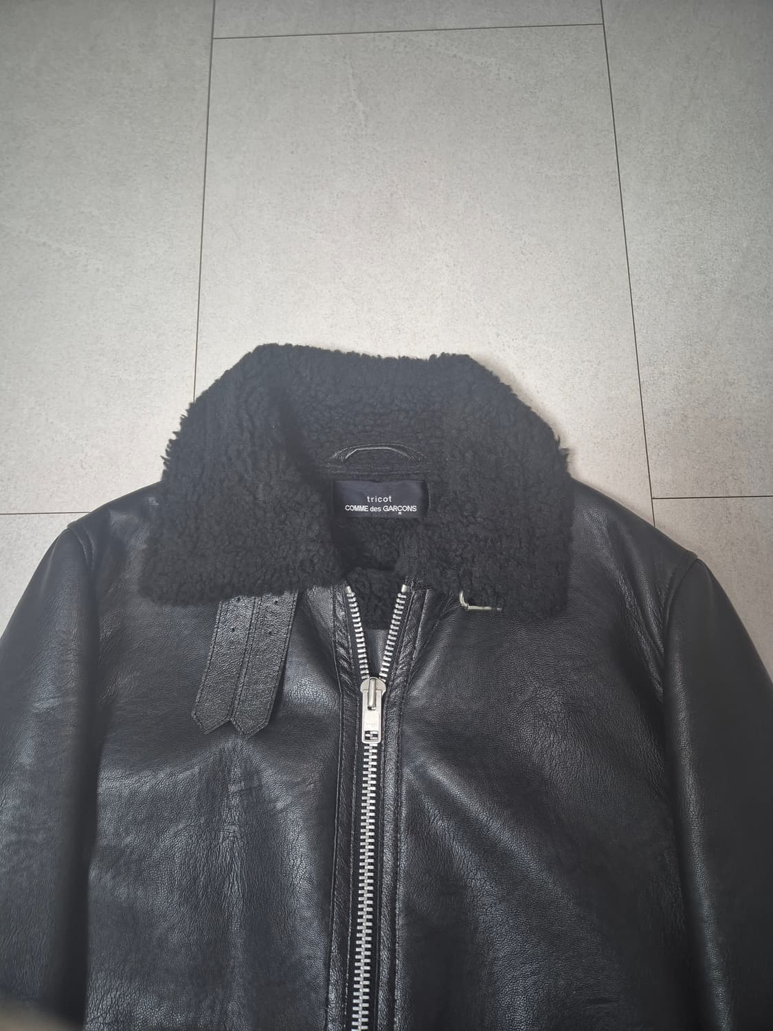 꼼데가르송 트리코 페이크 보아 무스탕 상품이미지8